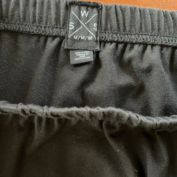 Side-slit maxi skirt - Picture 3 of 3